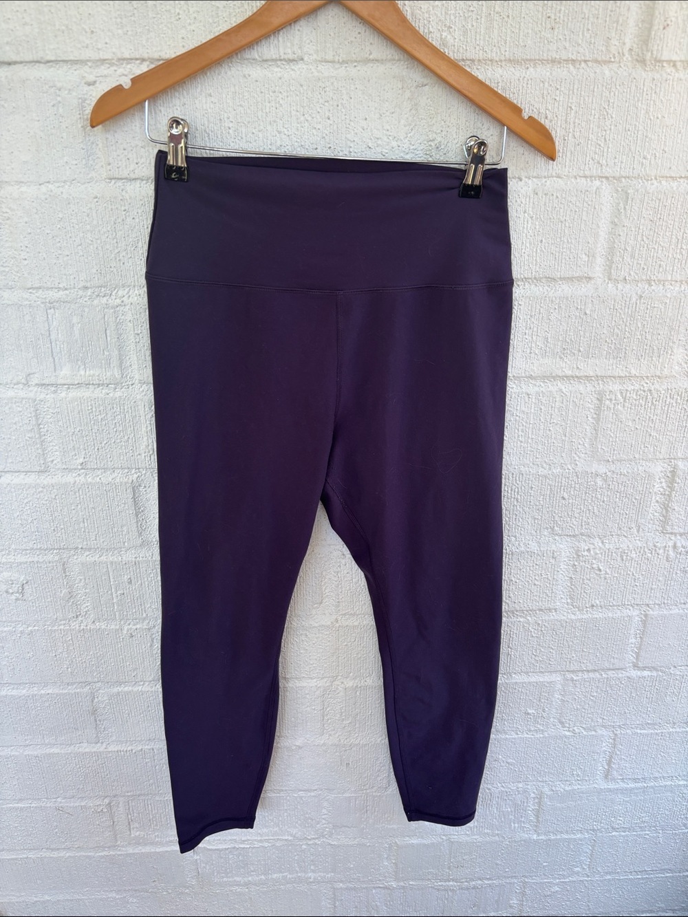 Peloton High Rise Dark Purple Leggings sz L